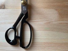Load image into Gallery viewer, Dressmaker’s shears