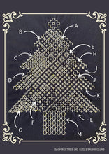Load image into Gallery viewer, SASHIKO TREE / Hitomezashsi Sashiko Christmas tree with 14 patterns! - SASHIKO.LAB