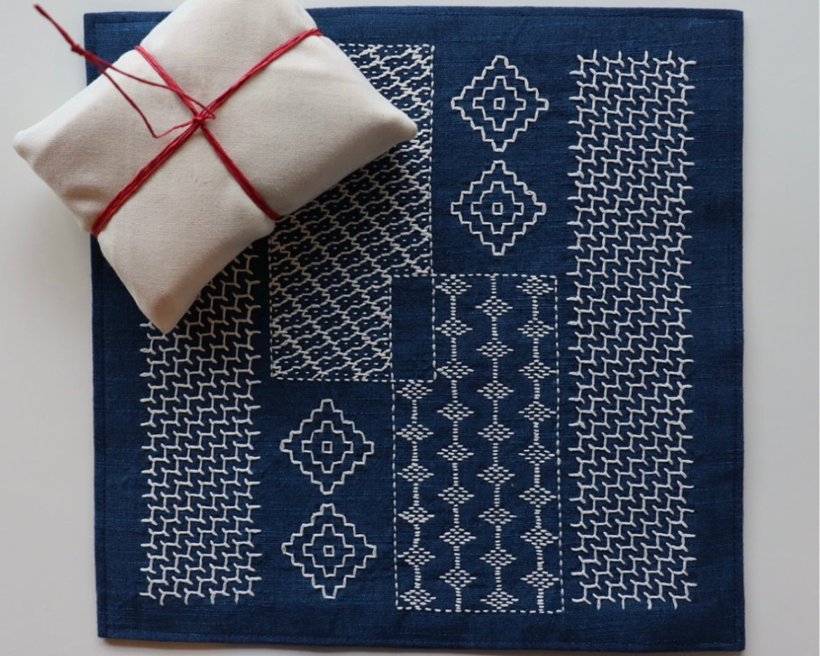 Nagai Sashiko Oshiki (tray mat) kit