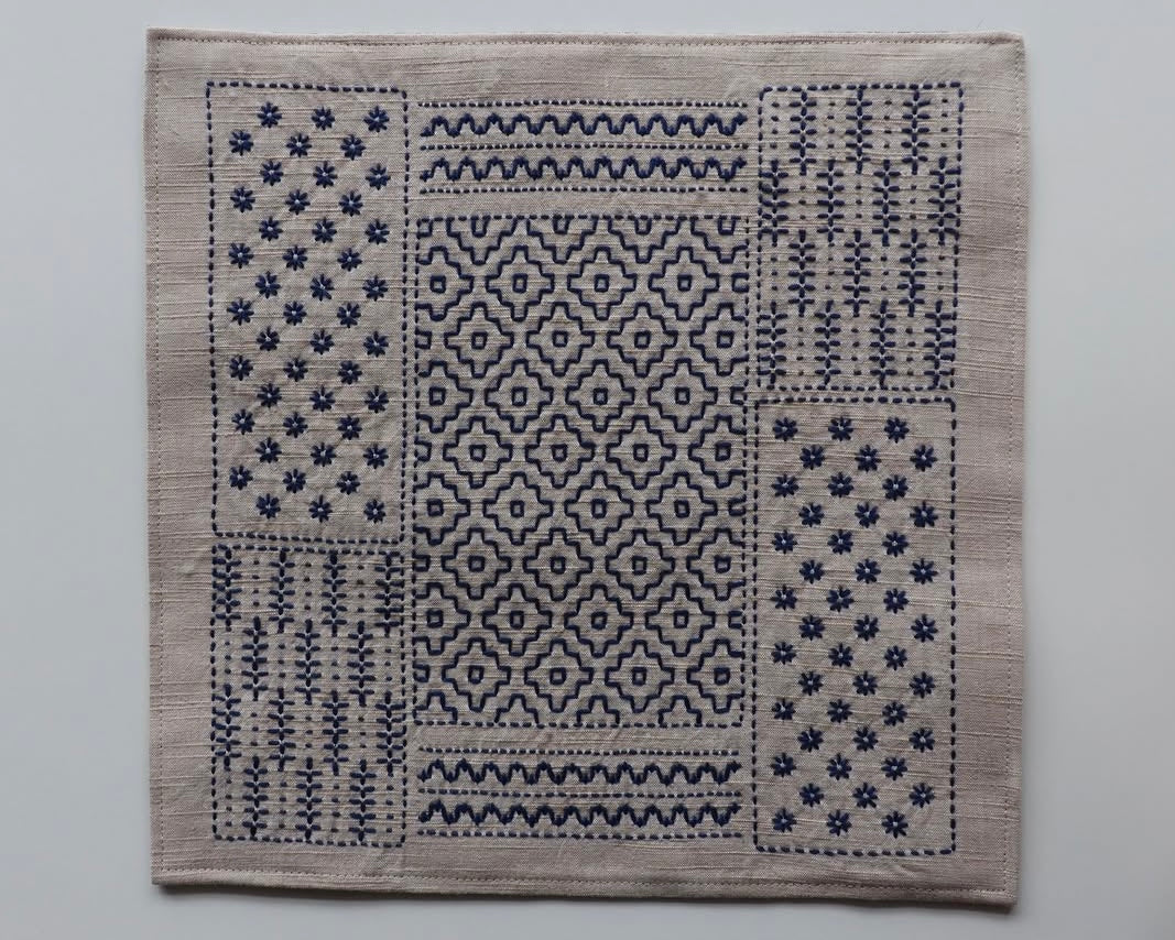 Nagai Sashiko Oshiki (tray mat) kit